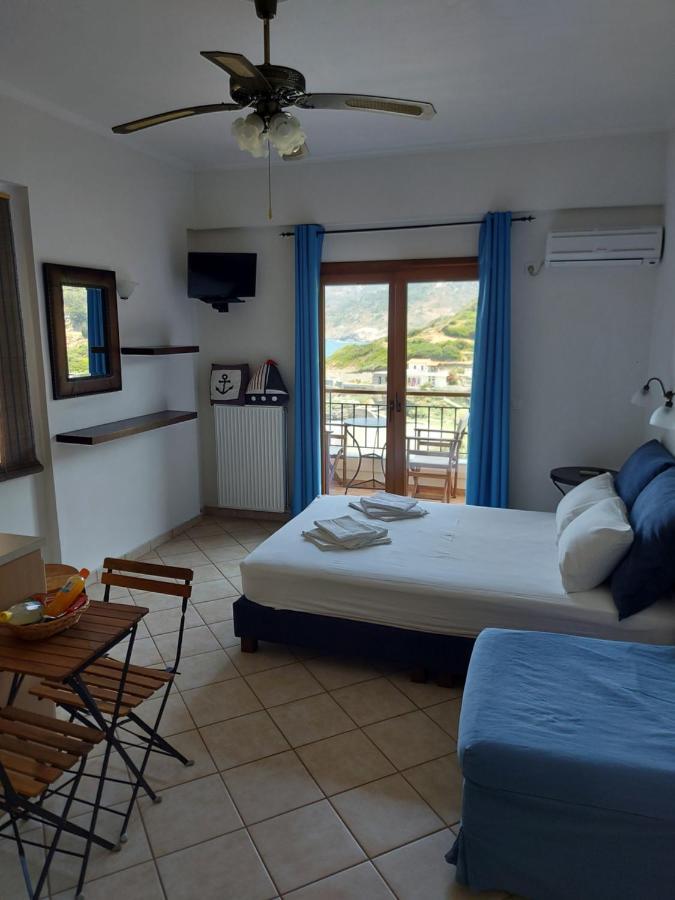 Anarrousa Studios & Apartments Evdhilos Bagian luar foto