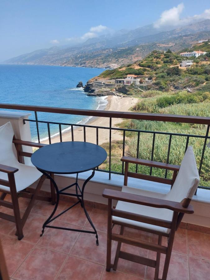 Anarrousa Studios & Apartments Evdhilos Bagian luar foto